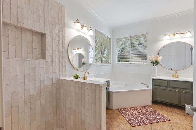 Building Photo - 11817 Lake Stone Dr