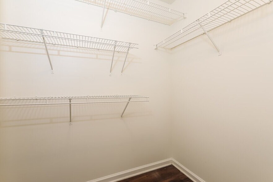 Building Photo - 195 Northwind Dr