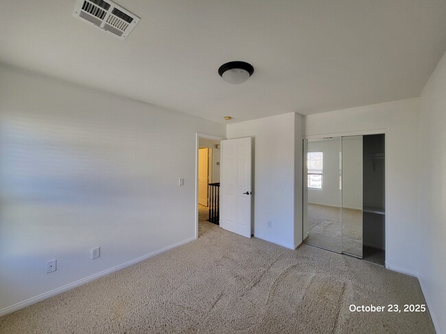 Building Photo - 5747 Empress Garden Ct