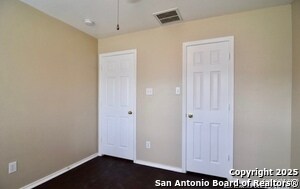 Building Photo - 9011 Hilltop Crossing Dr