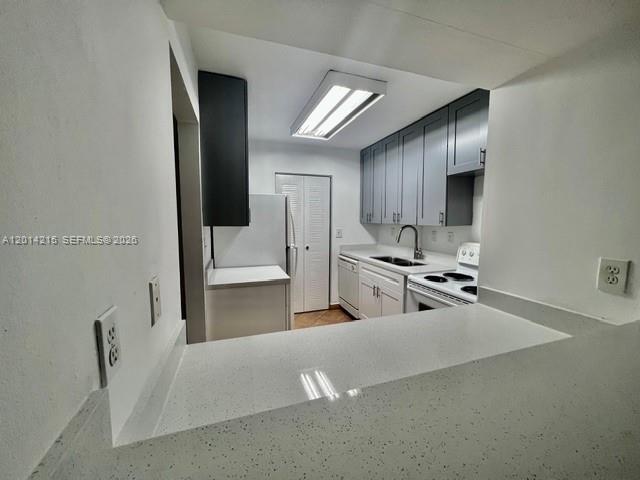 Building Photo - 10755 SW 108th Ave