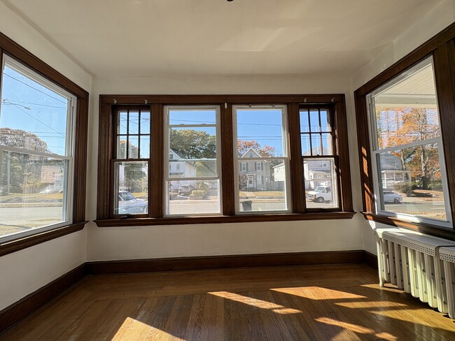 Building Photo - 273 Peck Ave