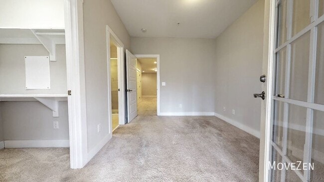 Building Photo - 2801 Stone Rock Dr