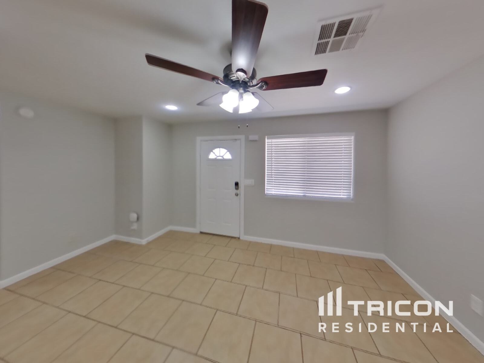 Building Photo - 7302 W Heatherbrae Dr