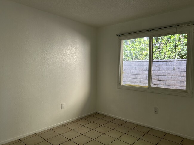 Bedroom #1 (1 of 2) - 33688 Whispering Palms Trail