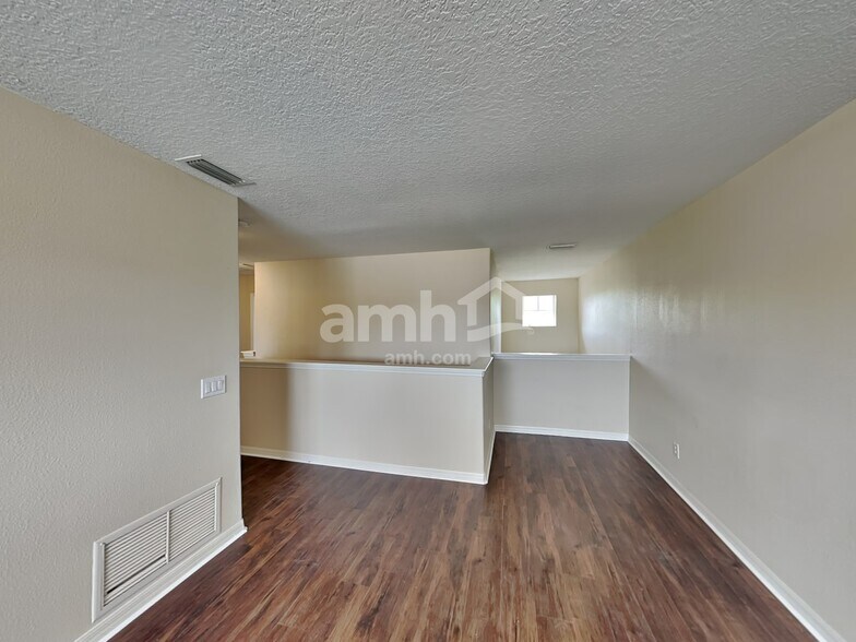 Building Photo - 5344 Clover Mist Dr