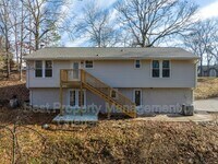 Building Photo - 1313 Timbercrest Ln