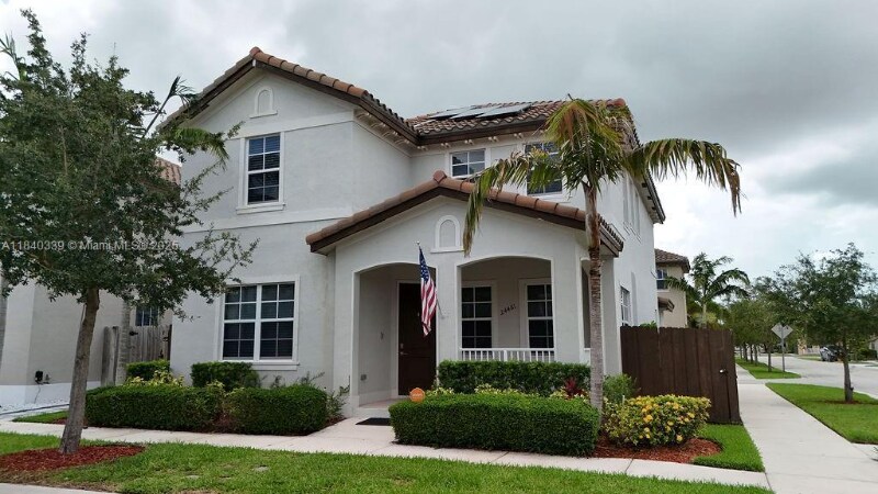 Building Photo - 24461 SW 17th Ave