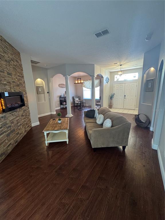 Building Photo - 2961 Siesta View Dr