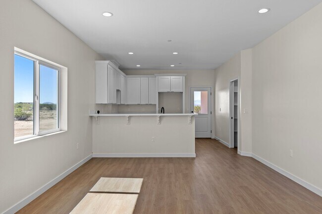 Building Photo - 17481 Granada Dr