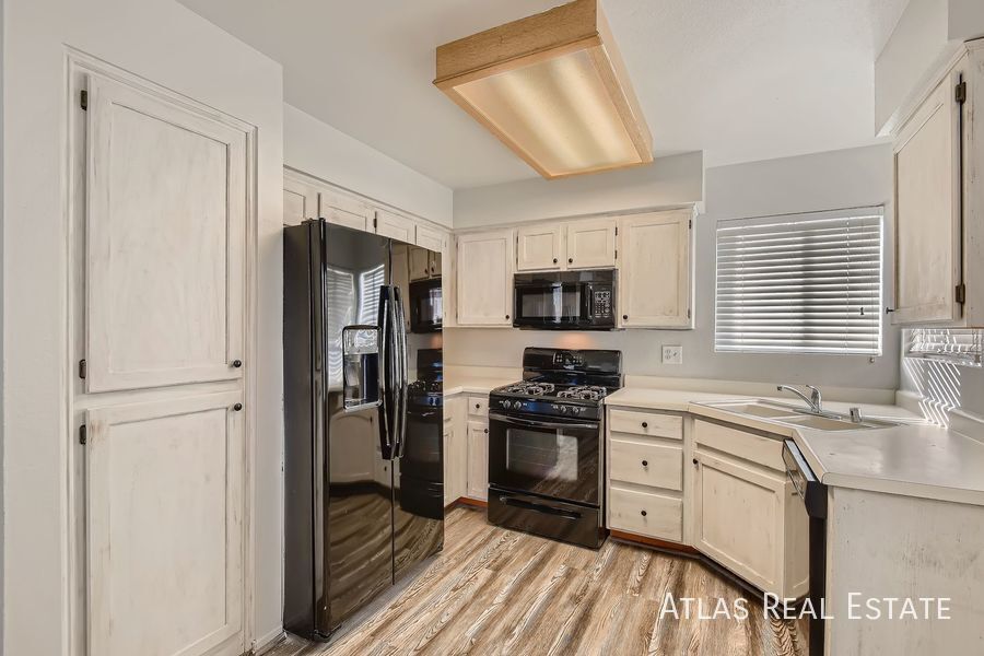 Building Photo - 348 Dockside Ct