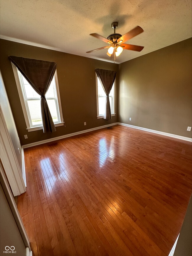 Building Photo - 1720 Yandes St