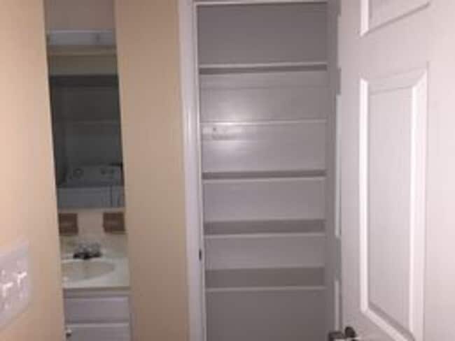 Building Photo - Cozy 1-Story Townhome in Campus East