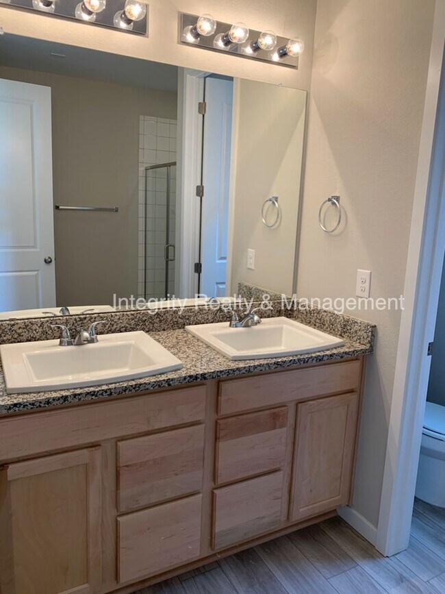 Building Photo - 3598 Cerf Wy