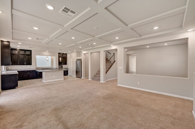Building Photo - 6626 Tangled Vines Ave