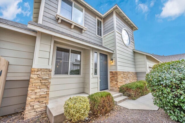 Building Photo - 3526 Heron's Cir