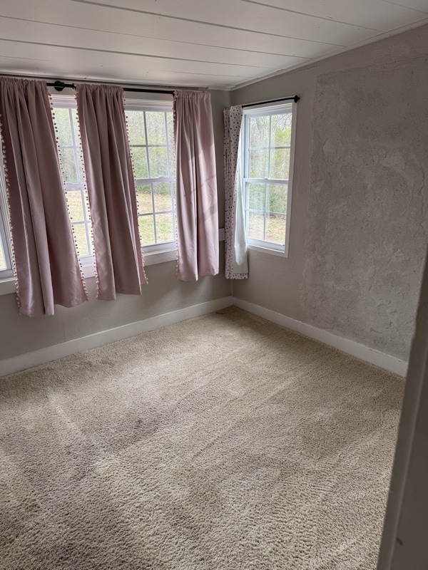 Building Photo - 152 Taney St