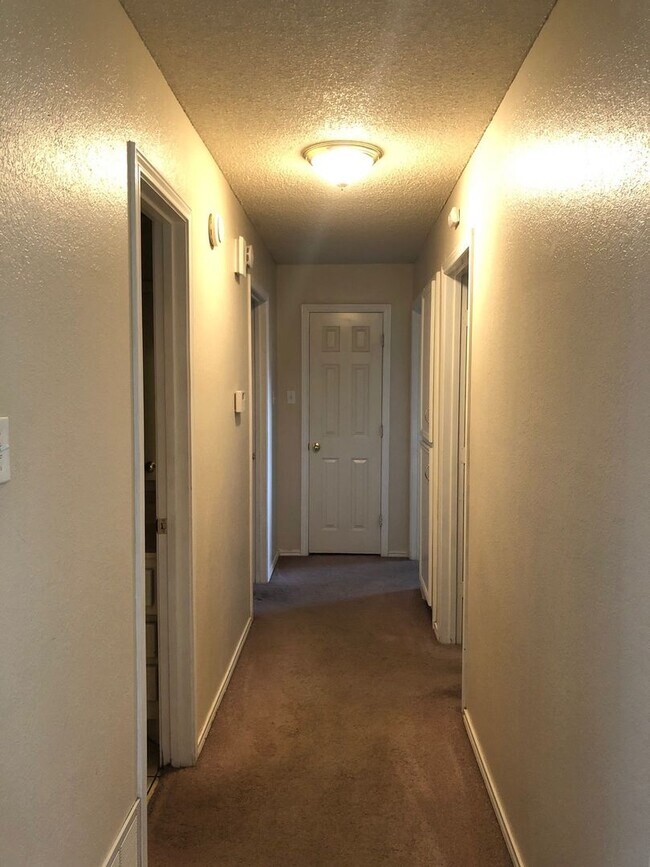 Building Photo - Available April!