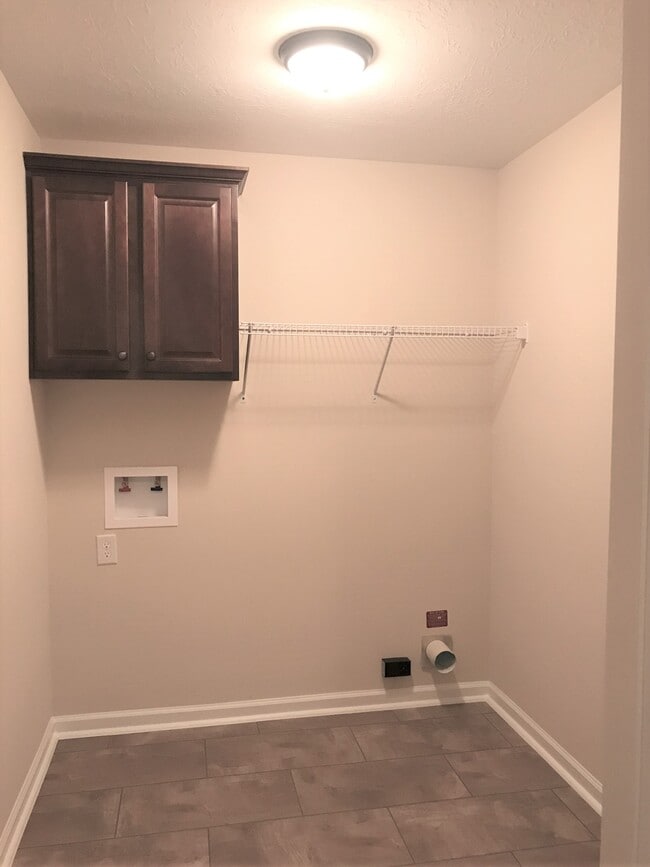 Building Photo - 9033 Brevard Rd