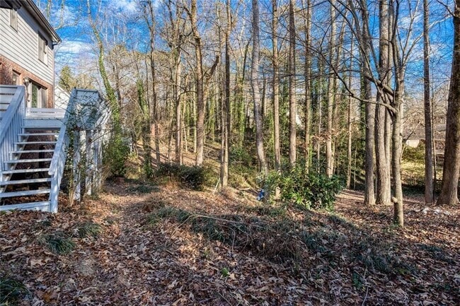 Building Photo - 1049 Seven Springs Cir NE