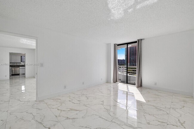 Building Photo - 3300 NE 192 St