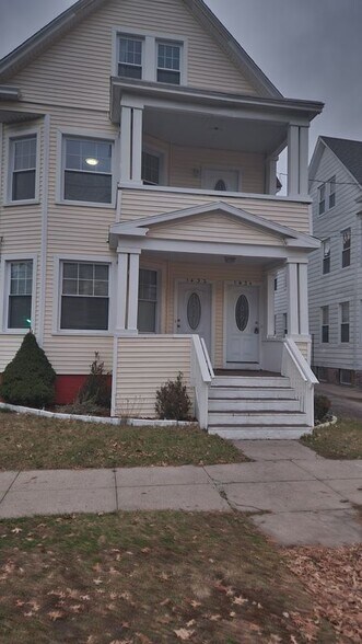 Building Photo - 1432 Ella T Grasso Blvd