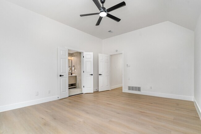 Building Photo - 17732 Windflower Way