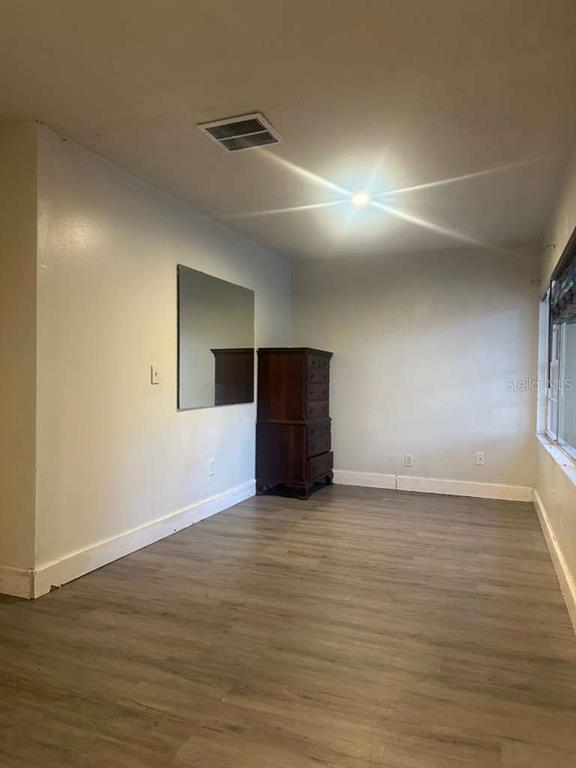 Building Photo - 322 N Wekiwa Springs Rd