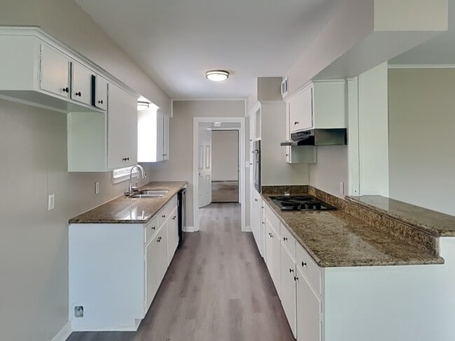 Building Photo - 10322 Antrim Ln