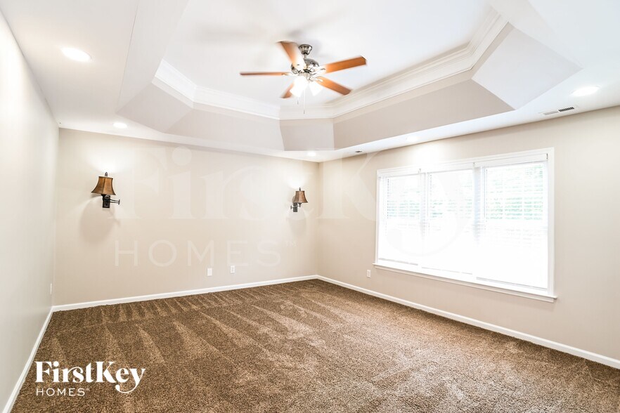 Building Photo - 1113 Boxelder Ln