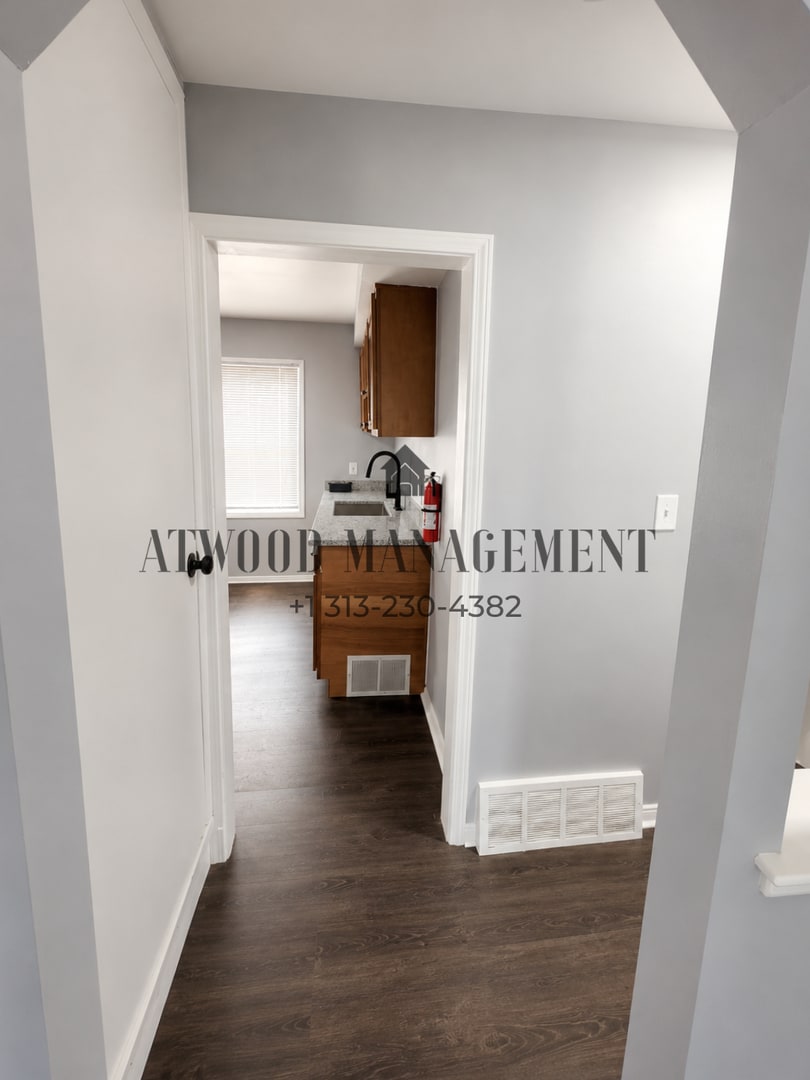 Building Photo - Coming Soon – Beautifully Updated Home *Coming Soon (Move-in ready by 6/1 or Sooner)*!