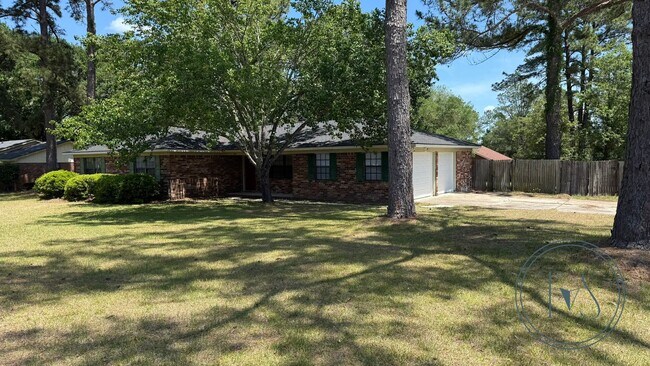 Building Photo - RATE DROP ALERT (was $2000/month) and SUMM...