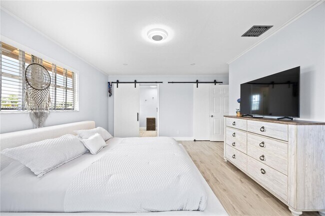 Building Photo - 22341 Sea Bass Dr