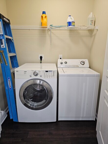 Washer & Dryer in Unit - 1725 Harvey Mitchell Pkwy S