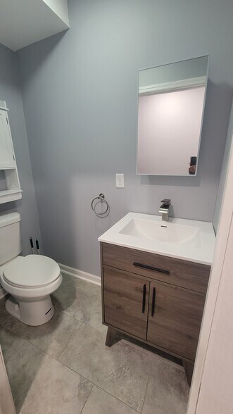 Building Photo - 51-53 Salem St