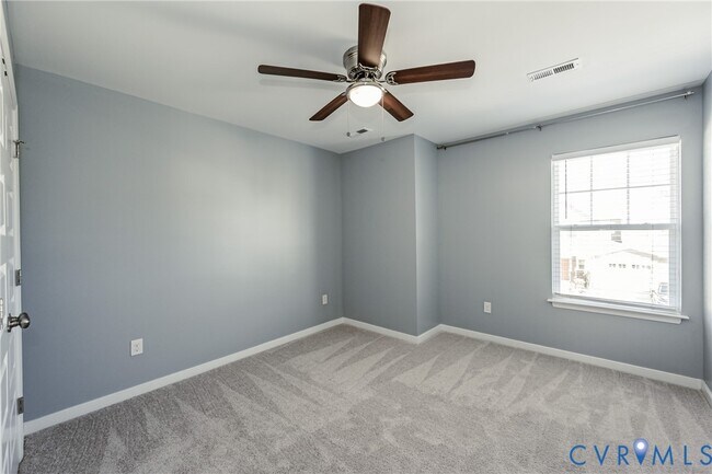 Building Photo - 5617 Benoni Ct