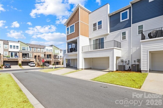 Building Photo - 2337 Aria Park Dr