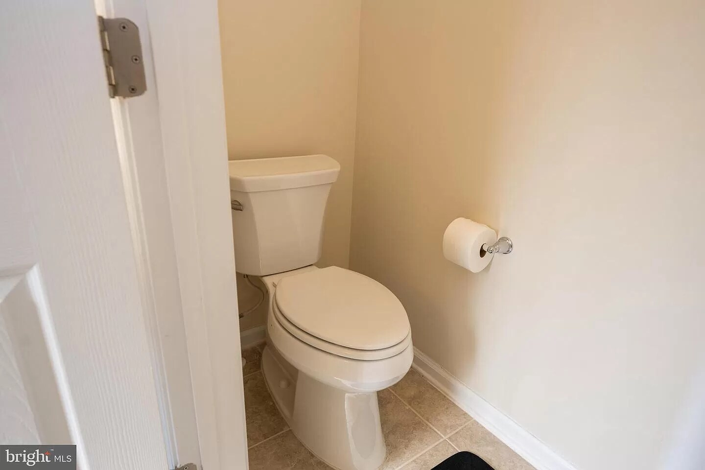 Building Photo - 25239 Laureldale Ter