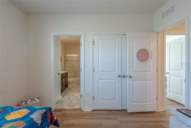 Building Photo - 3005 Suncoast Blend Dr