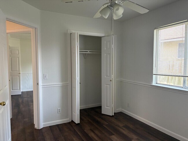 Building Photo - 21112 Derby Day Ave
