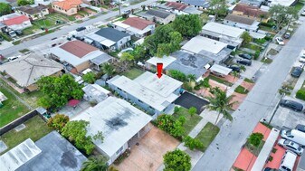 Building Photo - 3635 SW 88th Ct