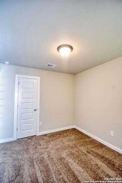 Building Photo - 8307 V. Pisa