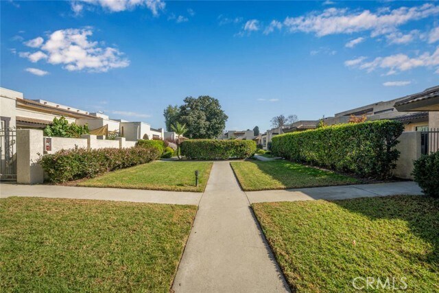 Building Photo - 5764 Laguna Way