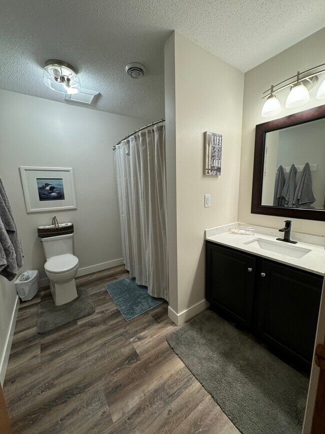 Building Photo - 41208 Marion Dr N