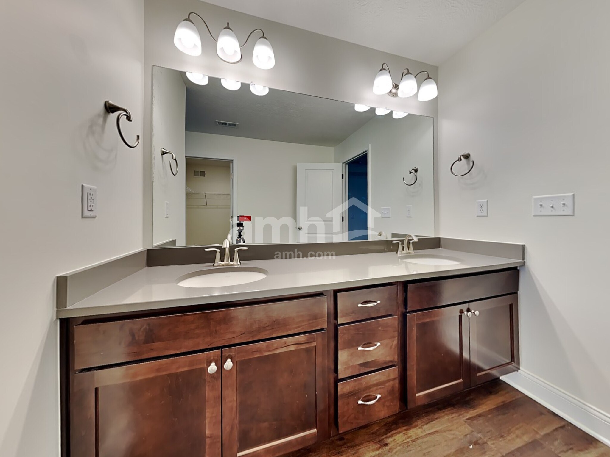 Building Photo - 8100 Rapala Ln