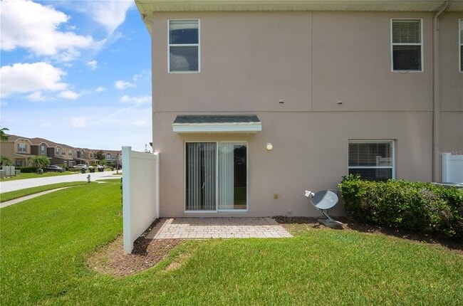 Building Photo - 889 Park Grove Ct