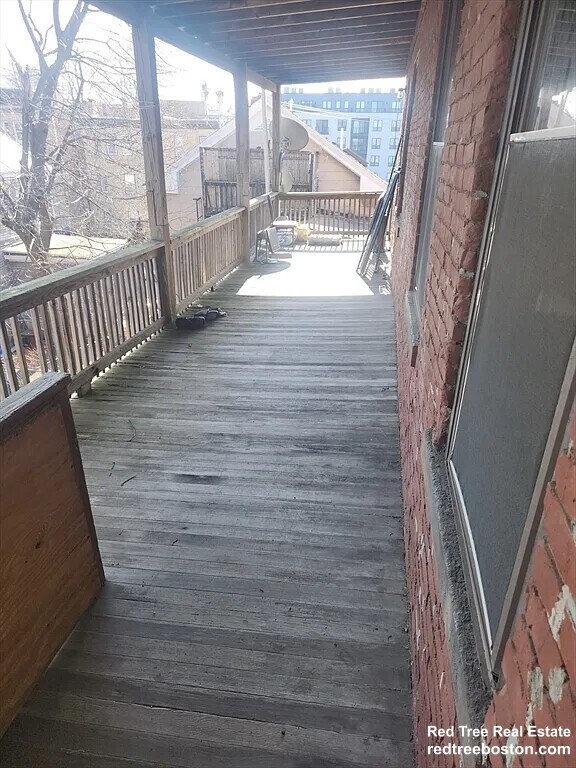 Building Photo - 3148 Washington St