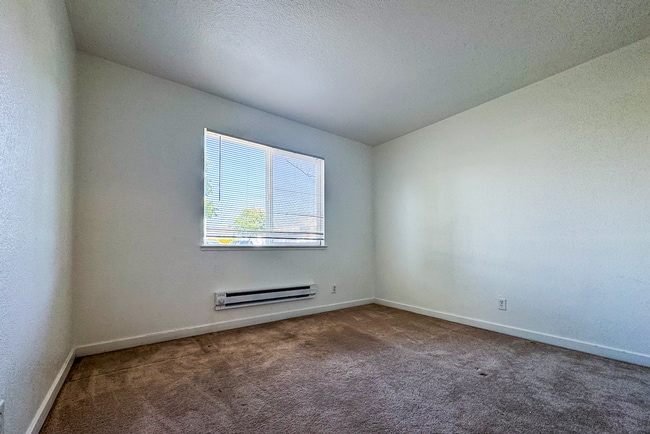 Building Photo - 4022 Abbey Terrace