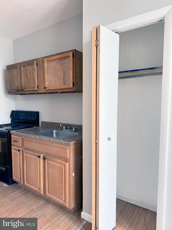 Building Photo - 2113 S 18th St