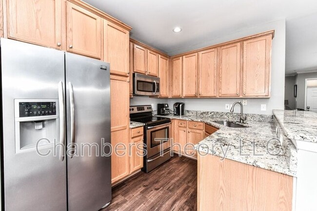 Building Photo - 6109 Madison Crest Ct